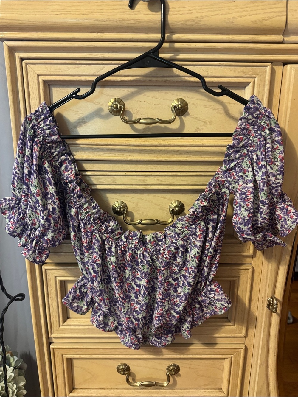 Better Be Off The Shoulder Purple Floral Puff-Sleeve Cropped Top